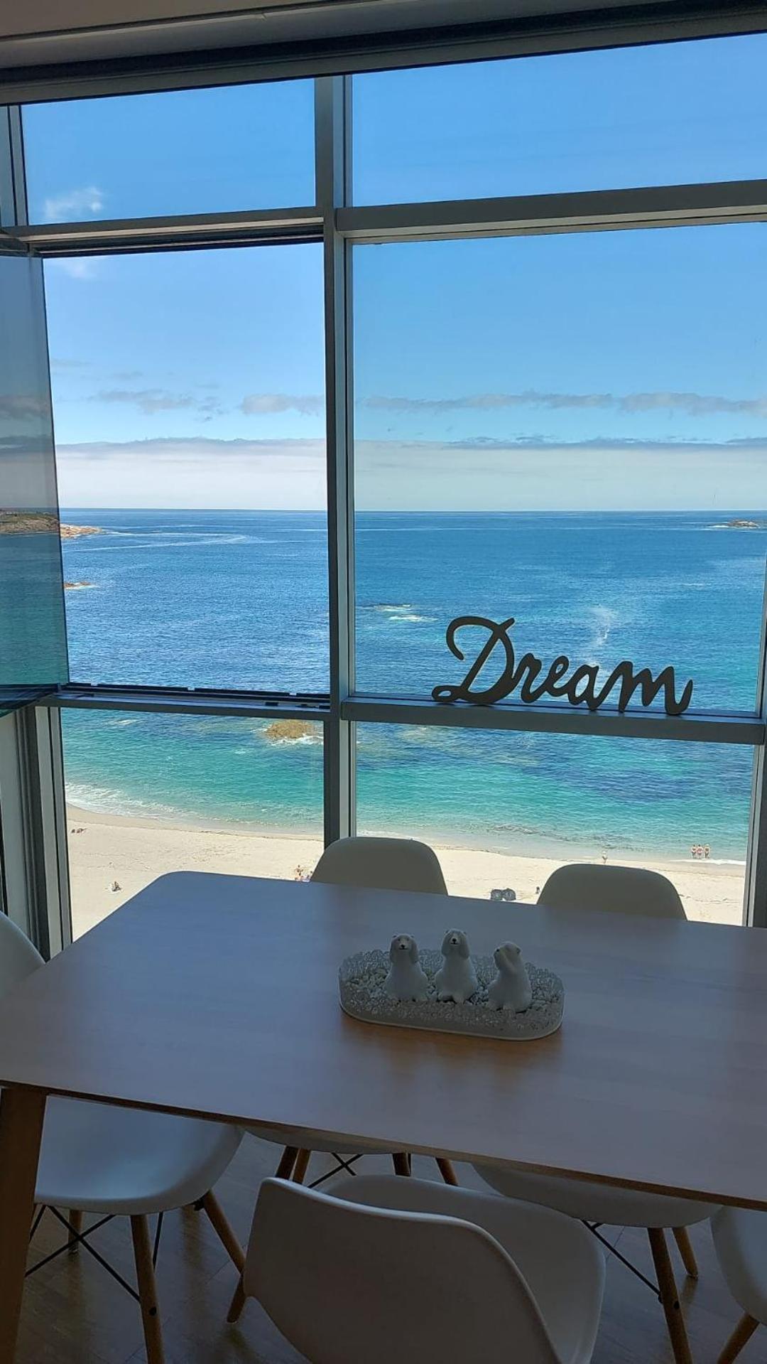 Ferienwohnung Vivienda Con Increibles Vistas A La Playa De Riazor A Coruña Zimmer foto